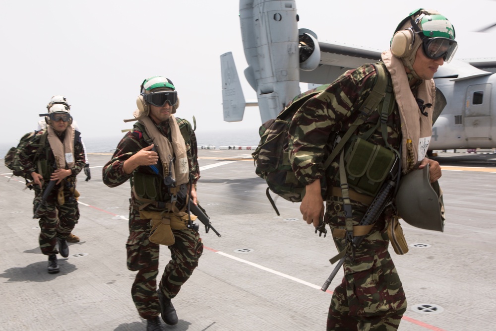 22nd MEU Marines and Moroccan forces launch from Wasp in Ospreys