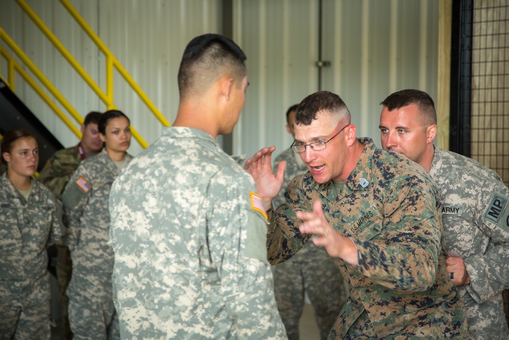 Marine trains Soldiers