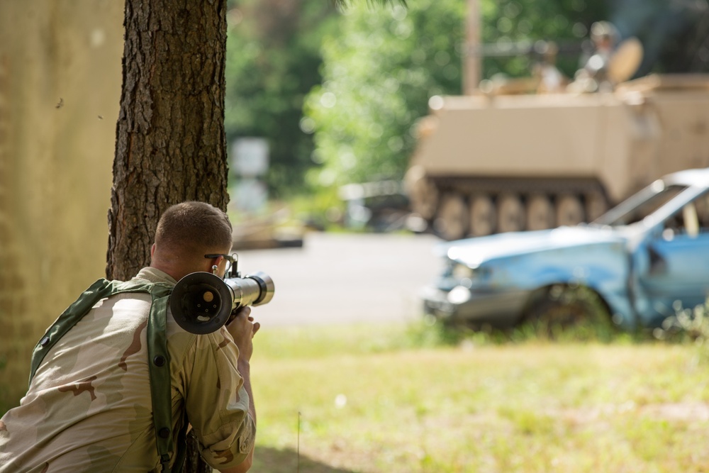 Soldiers Train at WAREX