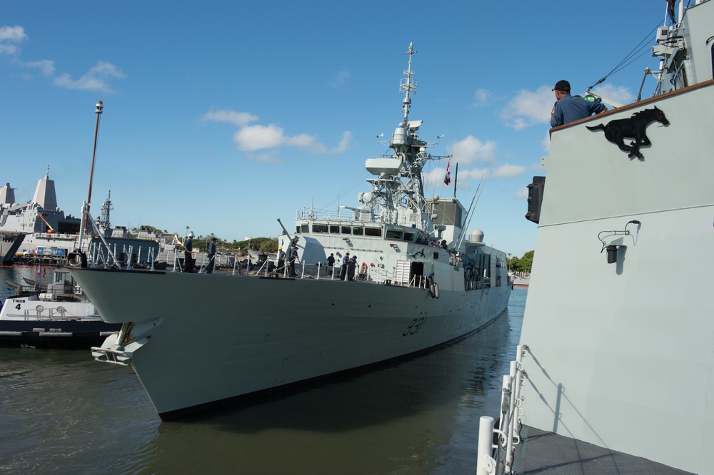 HMCS Vancouver Departs for RIMPAC At Sea
