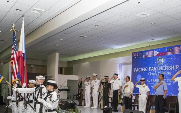 USNS Mercy (T-AH 19)