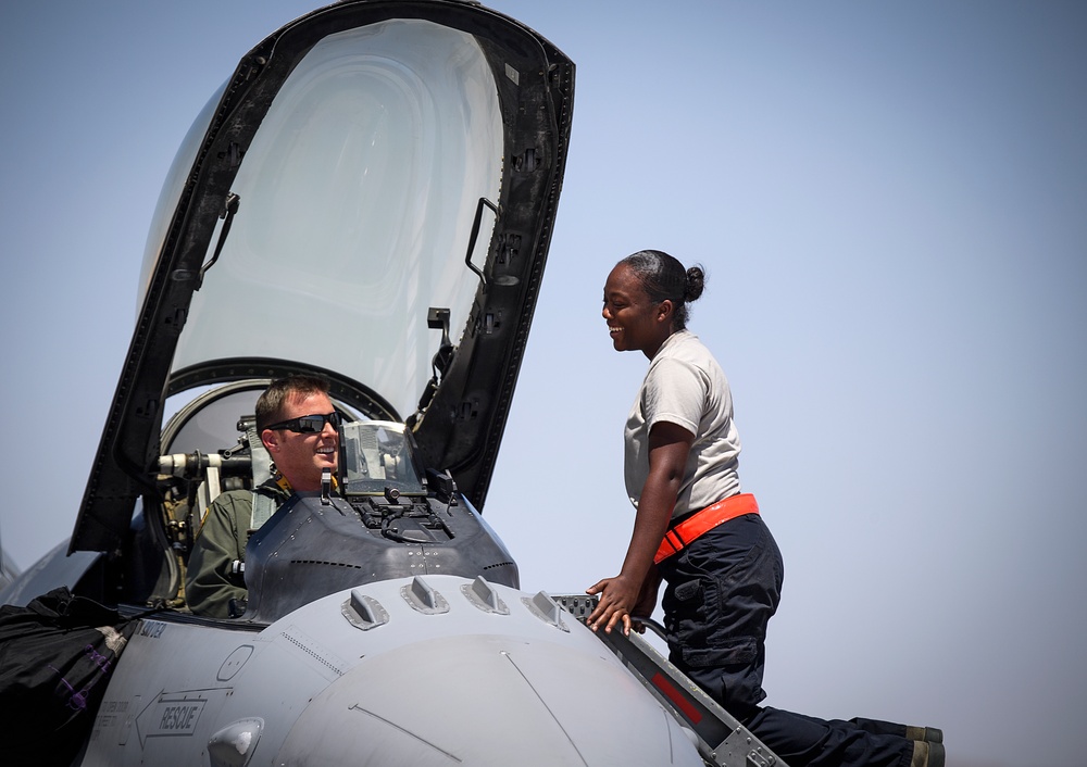 Air Force kicks off Red Flag 16-3