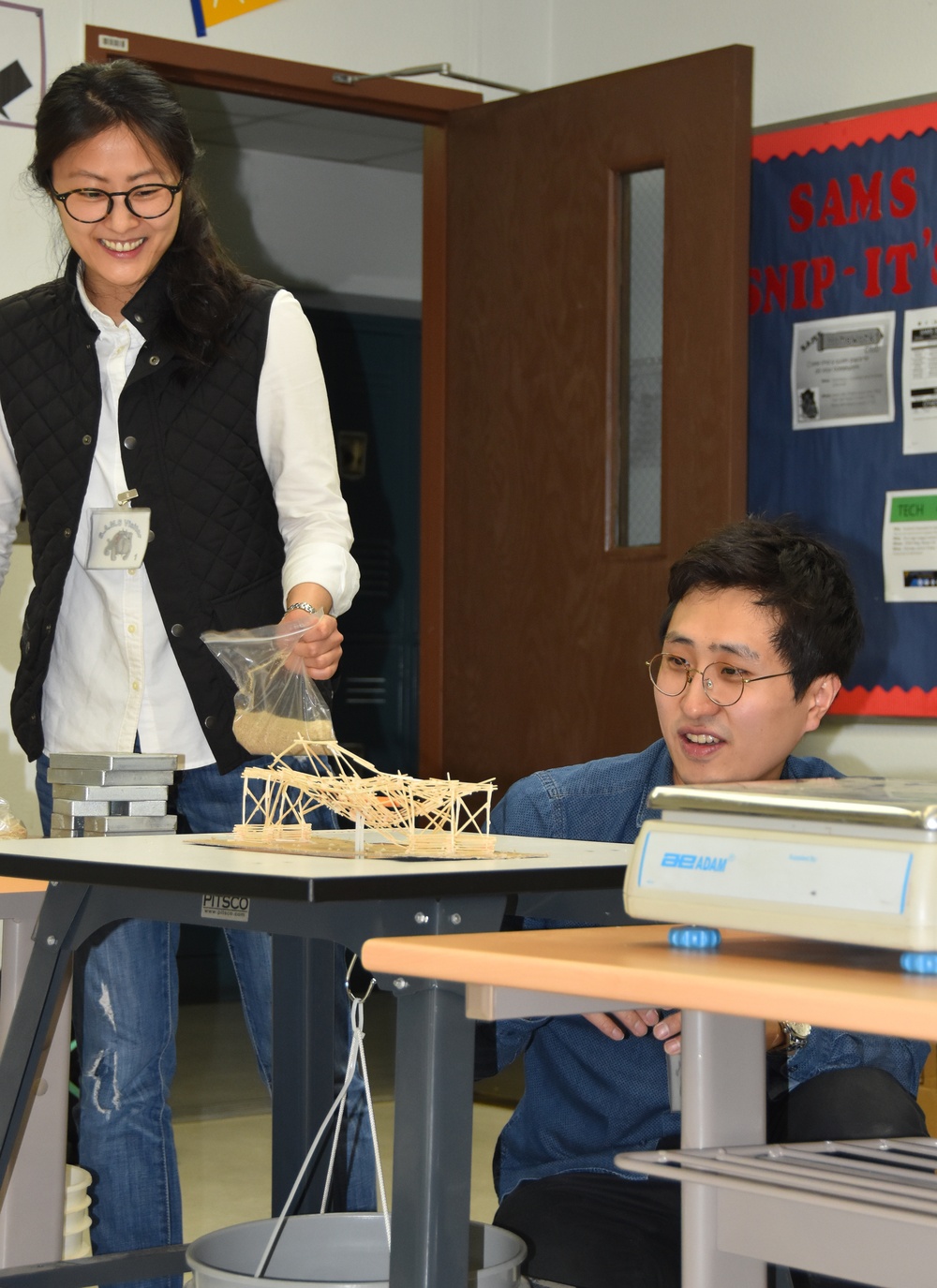 STEM event tests toothpick bridges
