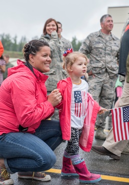 More than 100 Alaska Air Guard operators, maintainers return from possible last C-130 deployment