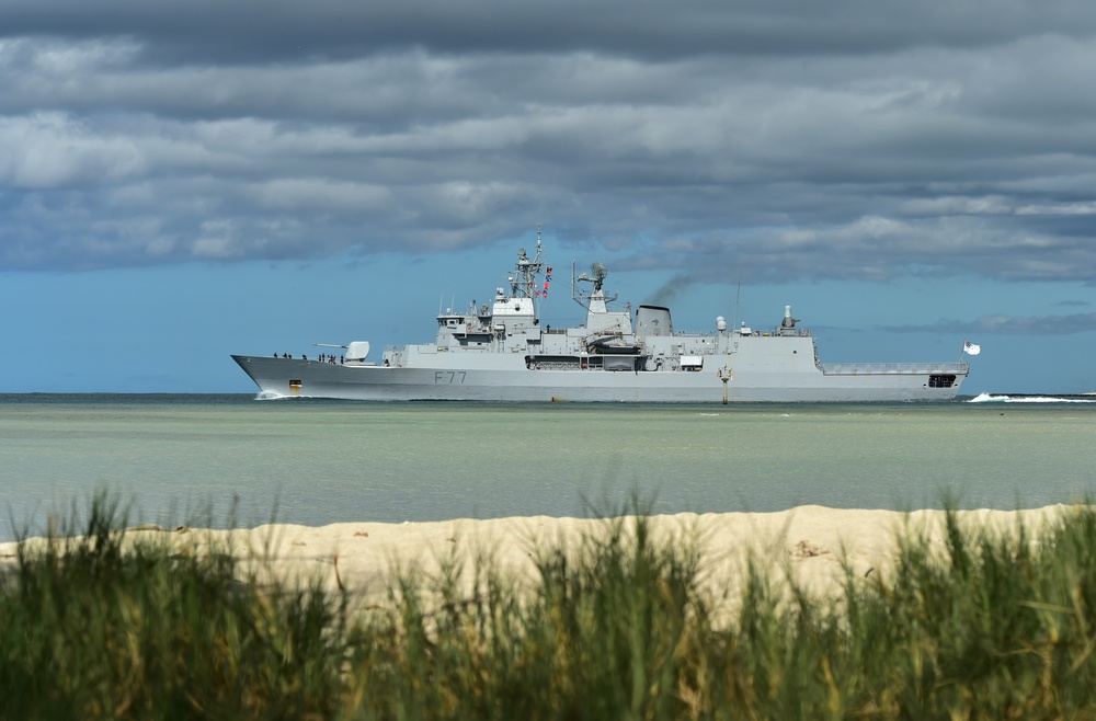 Te Keha Departs Pearl Harbor for RIMPAC