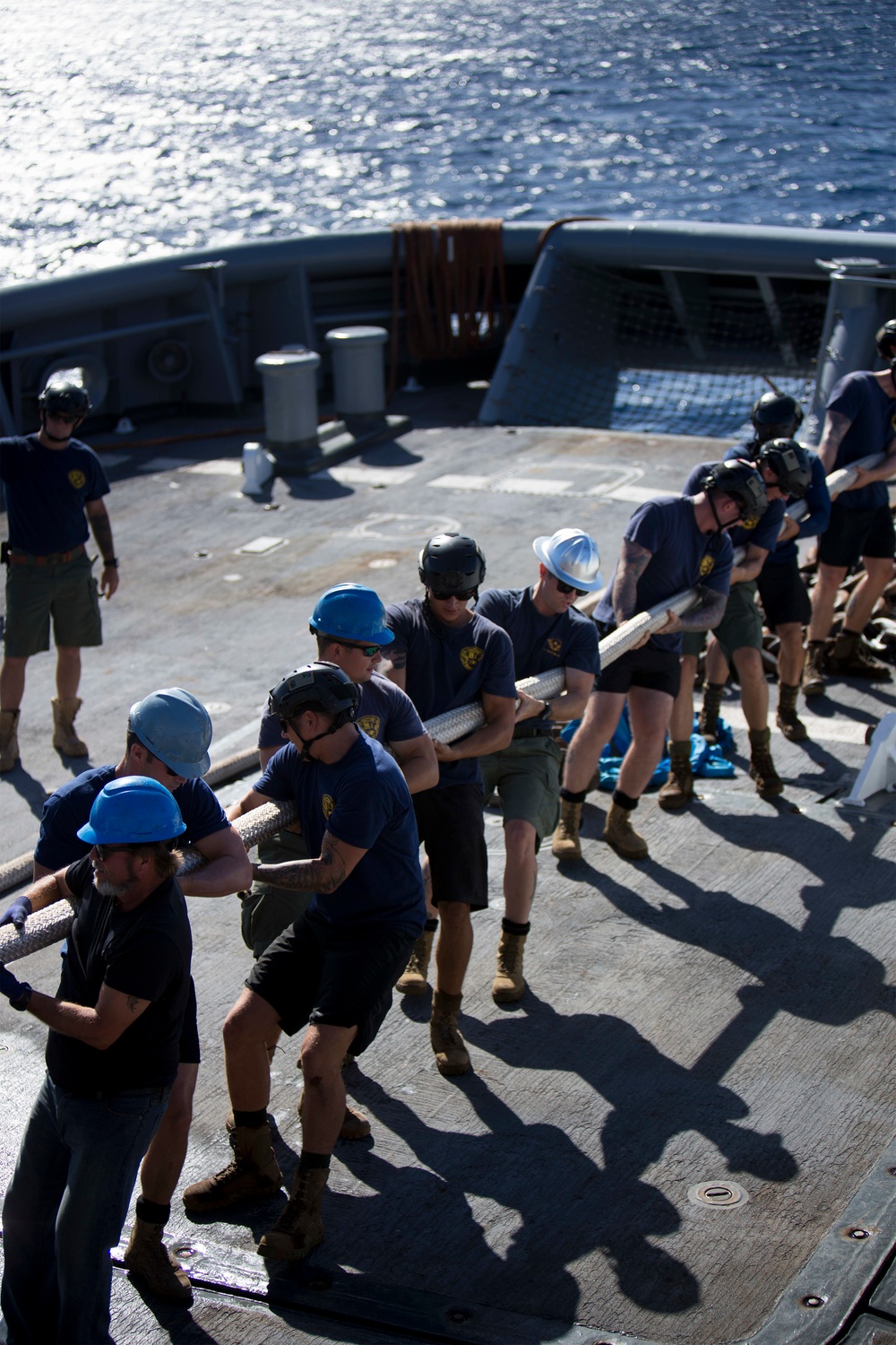 U.S. Navy Divers Train during RIMPAC 16