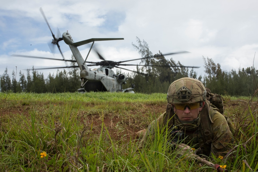 U.S., Indonesian and Australian forces conduct heliborne raid
