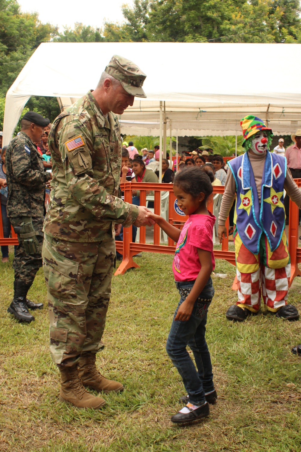 JTF-Bravo partners with Honduran military to bring humanitarian aid to locals