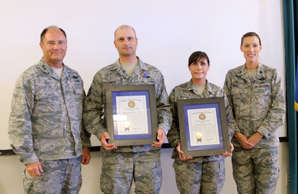 116th Airmen Earn Award