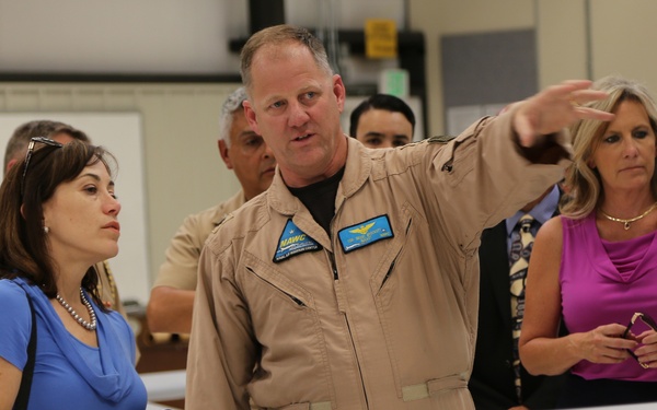 UNSECNAV tours NAWCWD WIL
