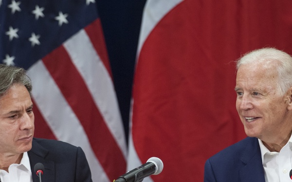 Vice President Biden visits APCSS during trilateral collaboration