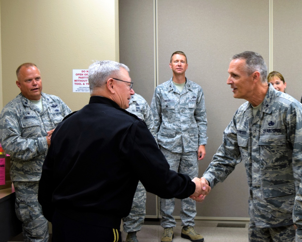 Gen. Frank Grass meets Iowa Air National Guard Senior Leaders