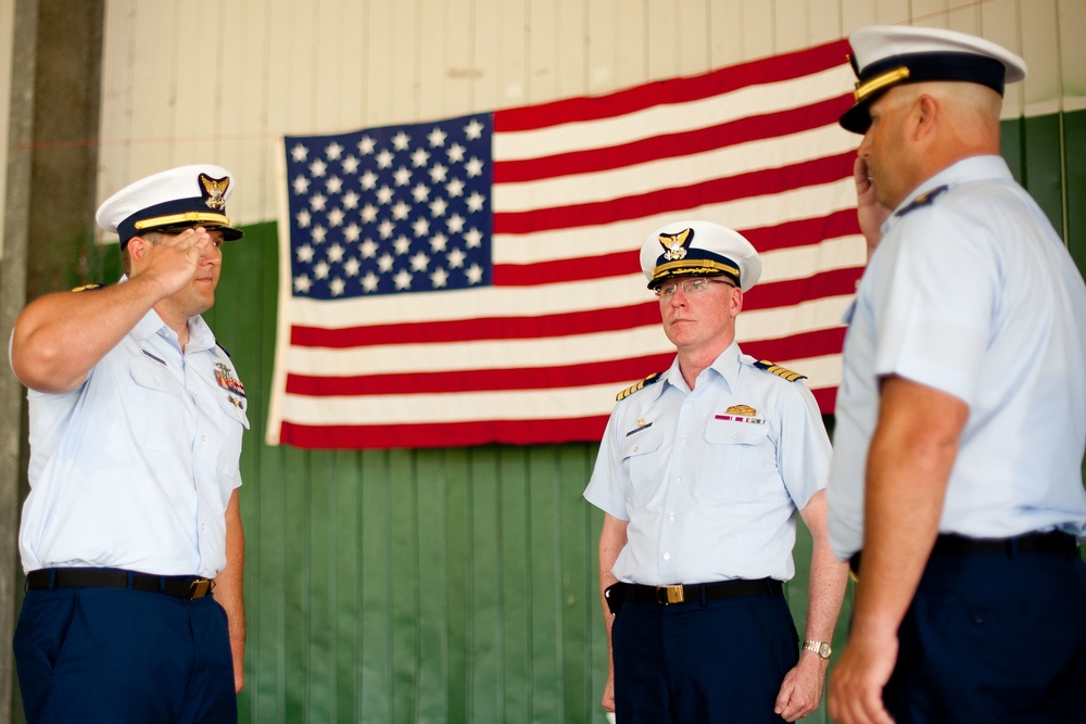 Coast Guard Station Freeport welcomes new commander