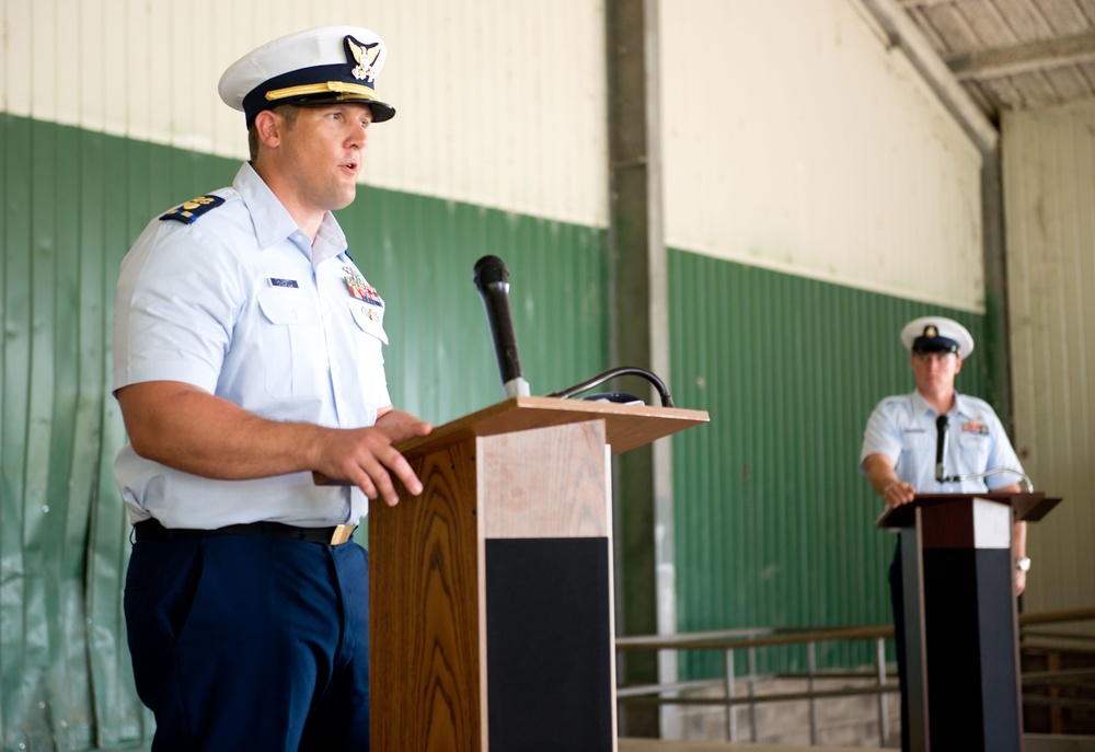 Coast Guard Station Freeport Welcomes new commander