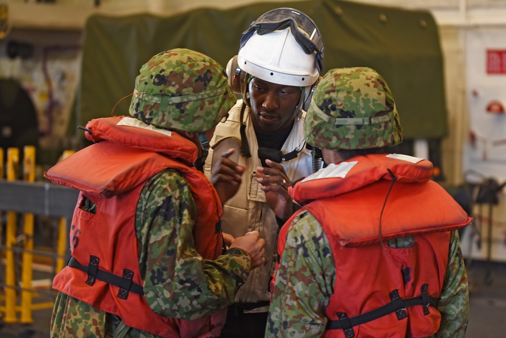 USS San Diego JMSDF Combat Rubber Raiding Craft ops RIMPAC 2016