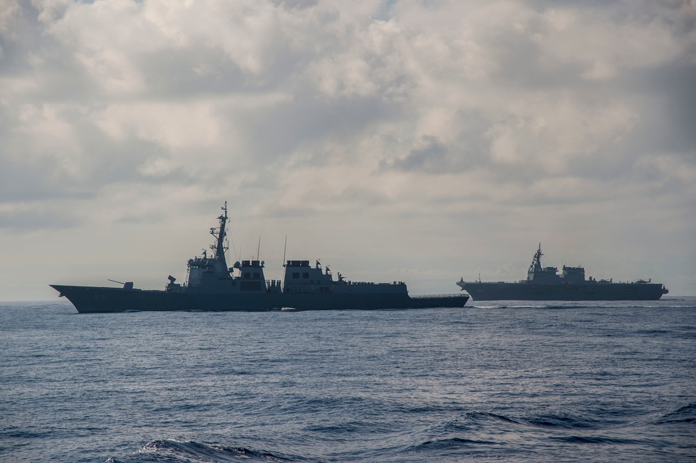 Maneuvering Exercise RIMPAC 2016