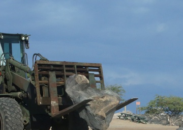 RIMPAC 16: USS San Diego offload
