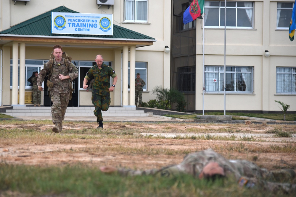 Multinational medical training at Eastern Accord 2016