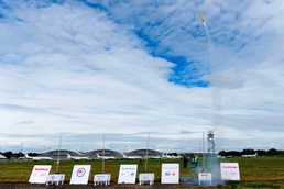 ]U.S. rocketry students soar to first place at Farnborough