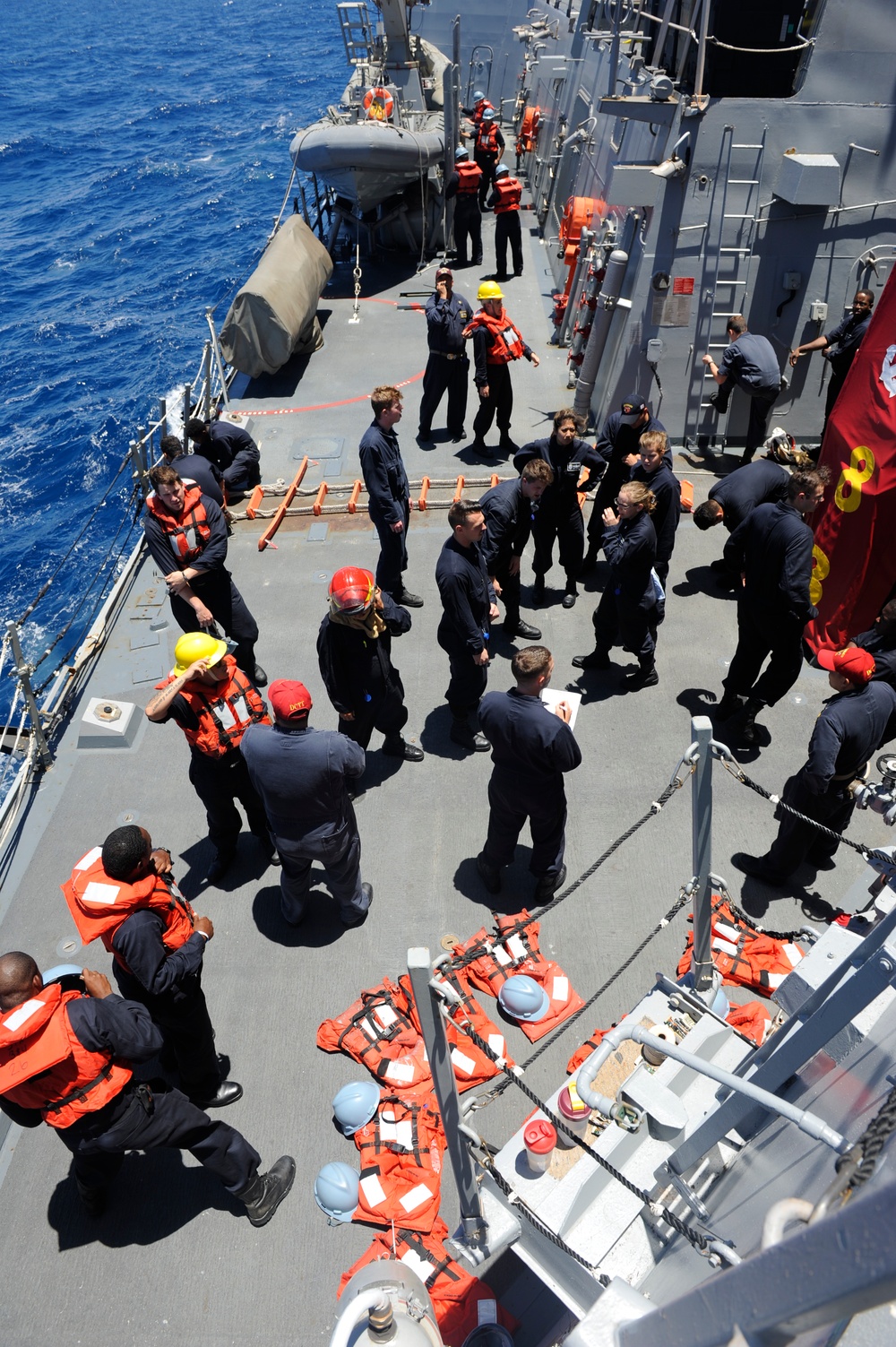USS Howard Conducts Rescue and Assistant Drills during RIMPAC 16
