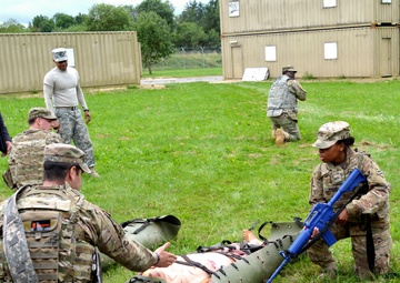 Raider Soldiers learn to save lives