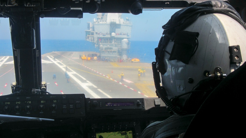 SPMAGTF-CR-AF Osprey makes first landing on French ship Charles de Gaulle
