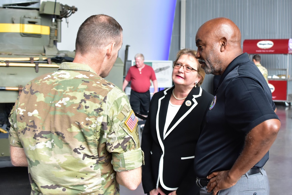3BCT Commander Meets with New Orleans Councilmembers