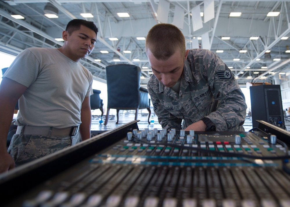 1st SOCS Airmen ensure speakers are audible
