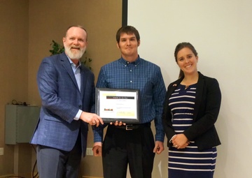 Former Army ranger receives Sandia-Livermore Chamber of Commerce Student of the Year Award