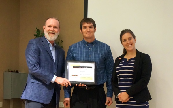 Former Army ranger receives Sandia-Livermore Chamber of Commerce Student of the Year Award