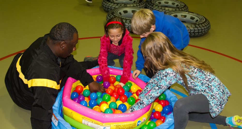 68th CSSB builds bond with students
