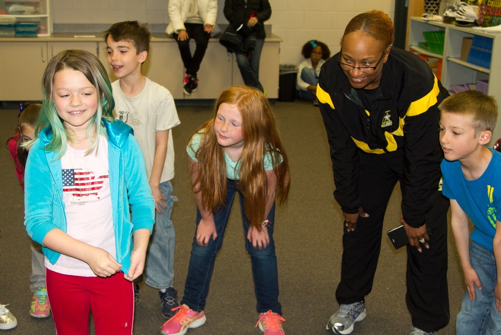 68th CSSB builds bond with students