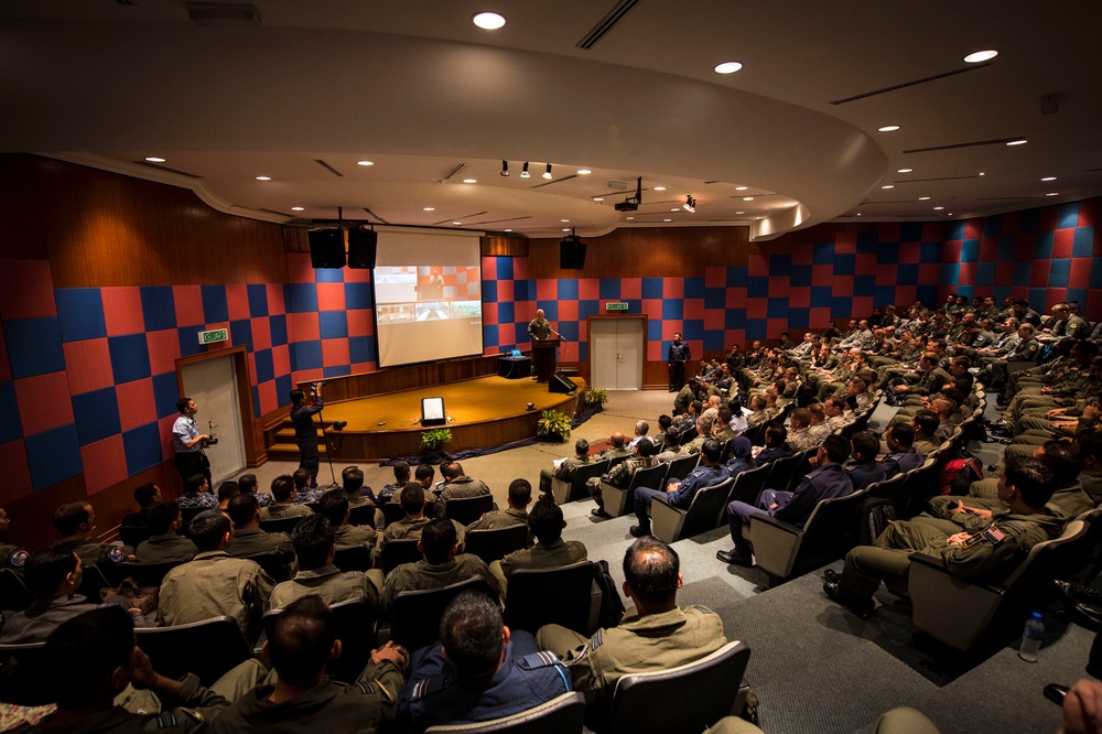 Cope Taufan 2016