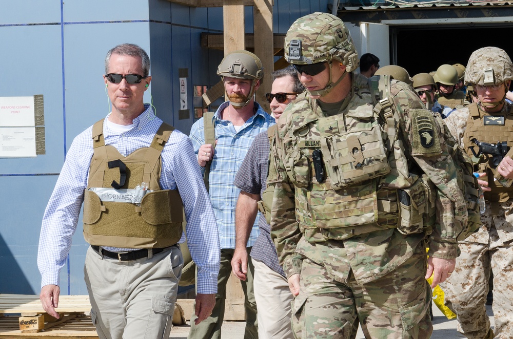 Congressional delegates visit LSA Danger