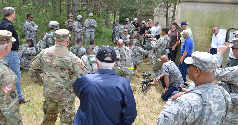 88th RSC ensures Army Reserve Ambassadors know the Soldier’s story