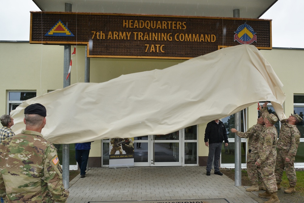 Unveiling of the new 7th ATC Headquarters sign