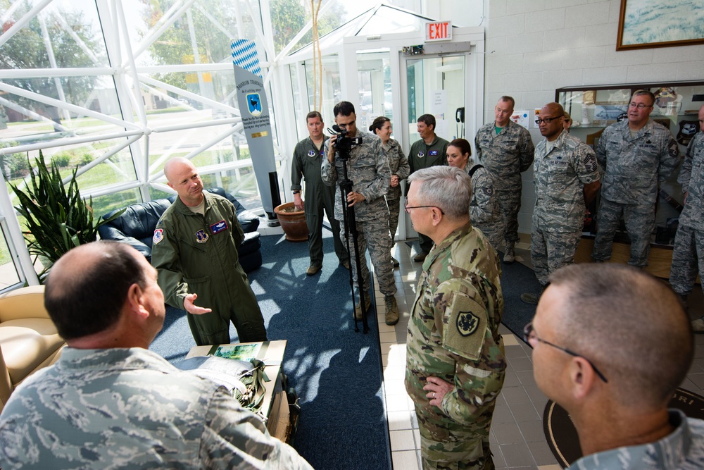 NGB Chief visits Missouri Airmen