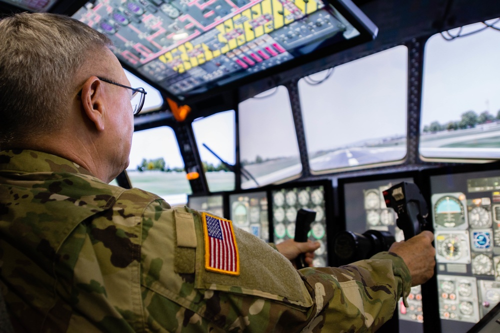 NGB Chief visits Missouri Airmen