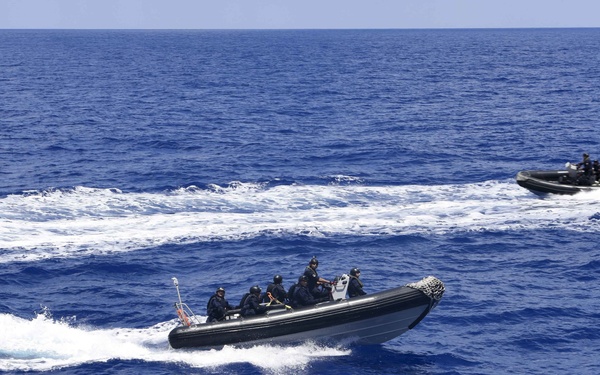 Sailors from US, Indian, Chilean Navies Conduct VBSS Ops during RIMPAC 2016