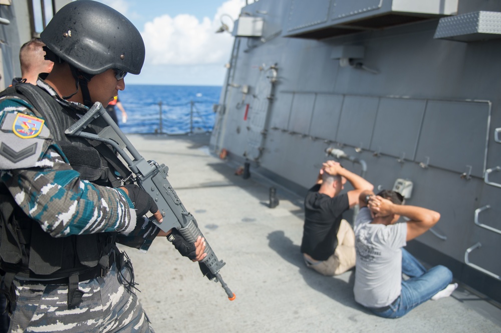 Republic of Indonesia Ship Diponegoro and USS Stockdale Conduct Visit, Board, Search and Seizure Training