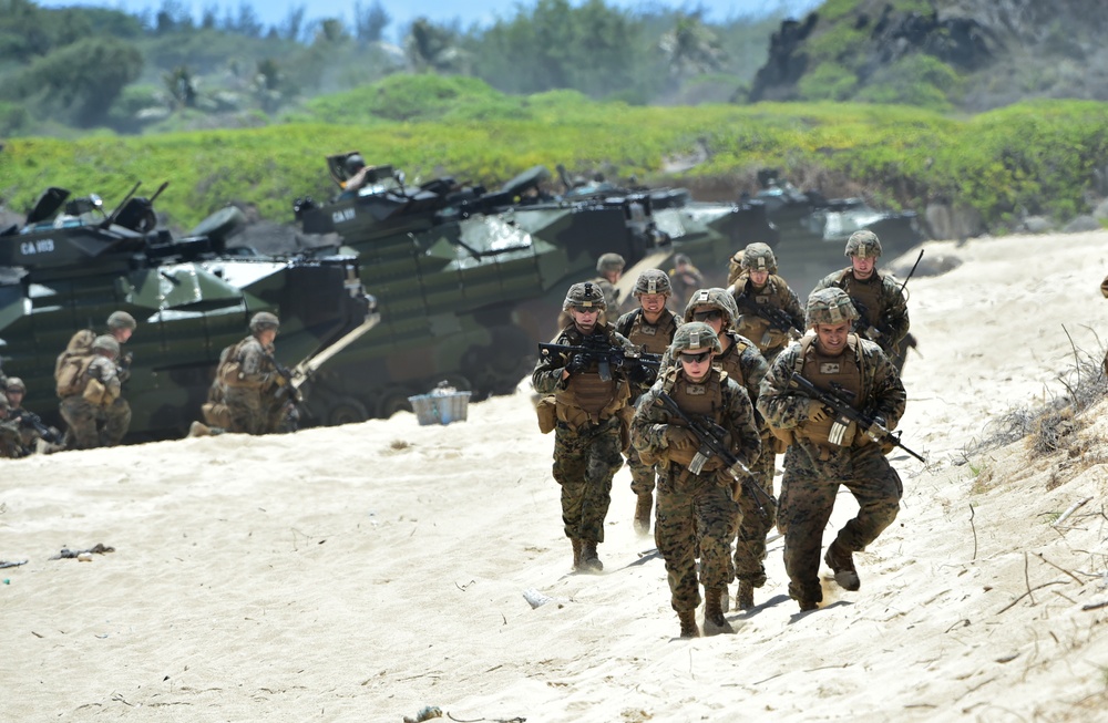 Amphibious demonstration during RIMPAC 2016