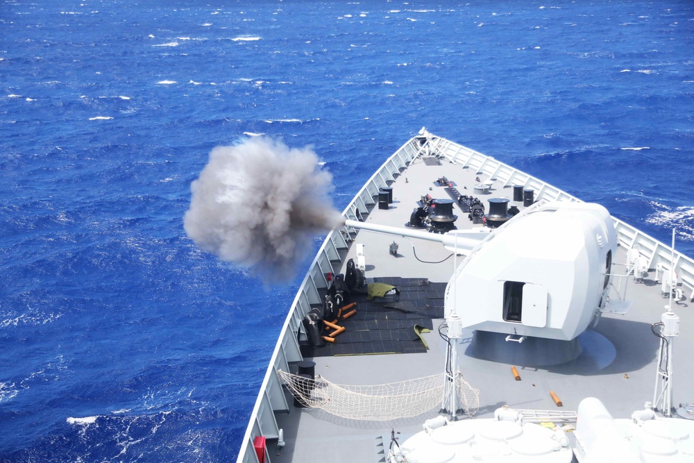 China Conducts Gunnery Exercise at RIMPAC 2016