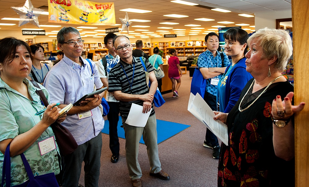 Okinawan librarians learn how Kadena’s library operates