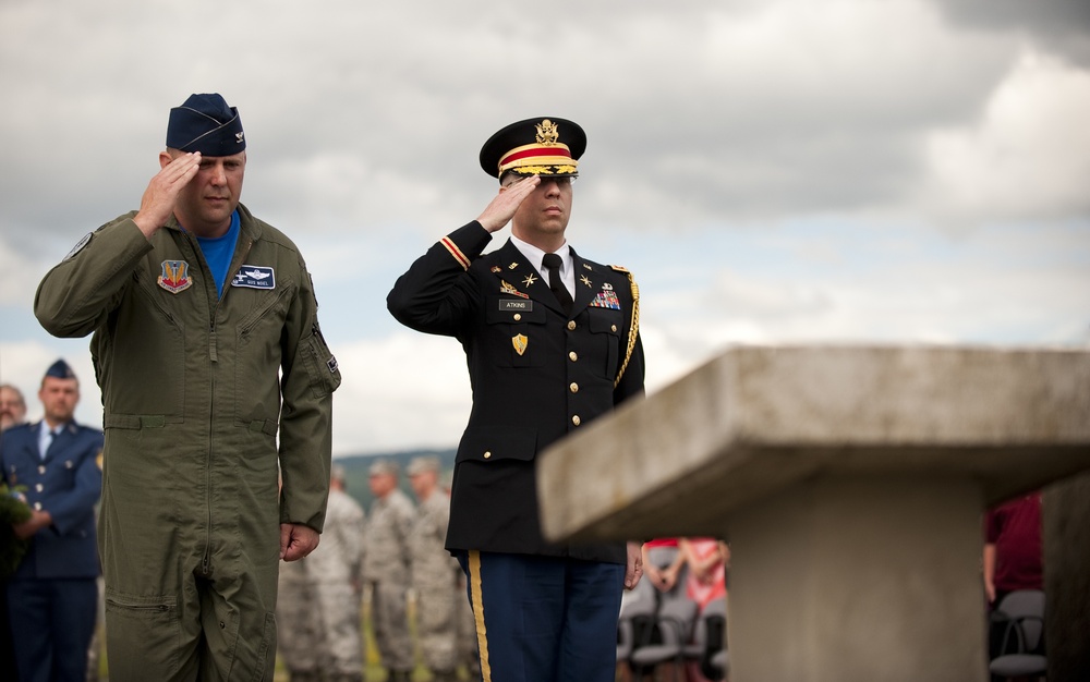 Slovak and US Armed Forces join together honoring war hero