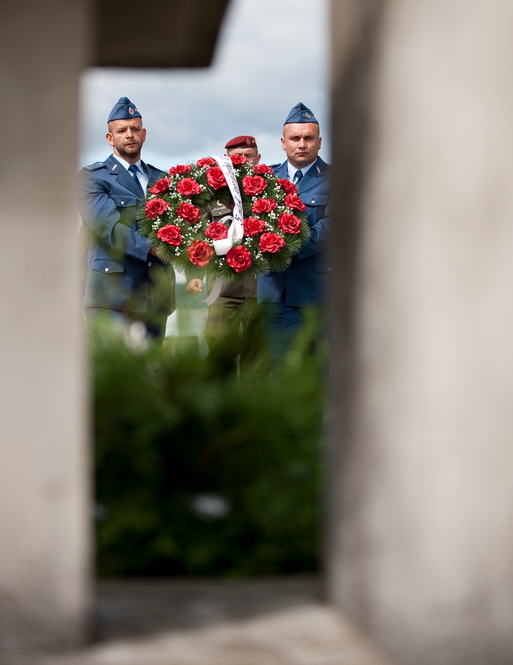 Slovak and US Armed Forces join together honoring war hero