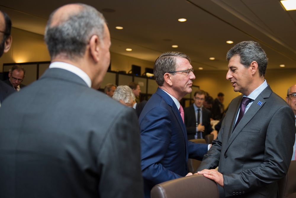 SD hosts Global Coalition to Counter ISIL