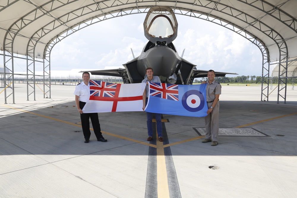 British Armed Forces attached to Marine Fighter Attack Training Squadron 501 recieve a new F-35B Lightning II