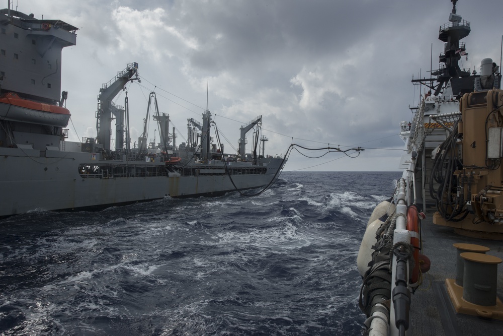Coast Guard fuels at sea during RIMPAC