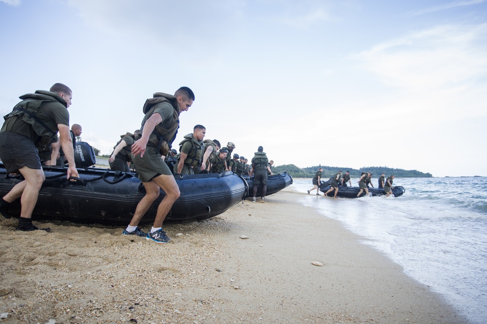 31st Marine Expeditionary Unit practice with the Japan Observer Exchange Program
