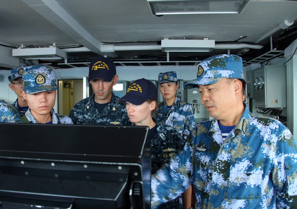 Hengshui Gunnery Operations at RIMPAC 2016